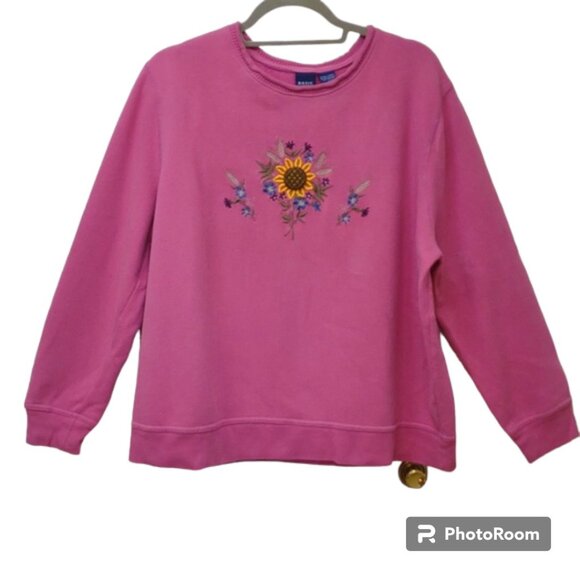 Basic Editions Tops - Basic Editions Pink Soft LS Roll Collar Sunflower Raised Design Sweatshirt
